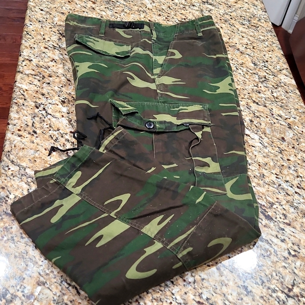 Men's Camo Cargo Pants